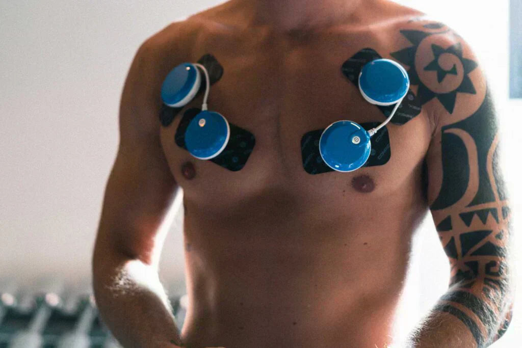 How to Develop Pecs with Electrostimulation